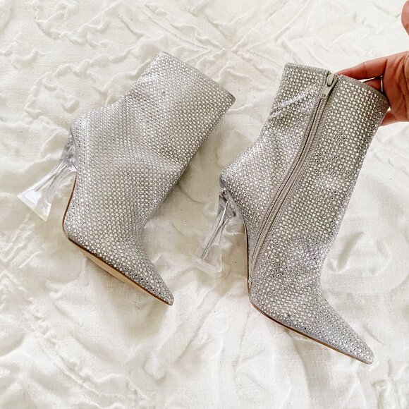 BOGO  Steve Madden Vivy Booties Size 7M - Picture 6 of 8